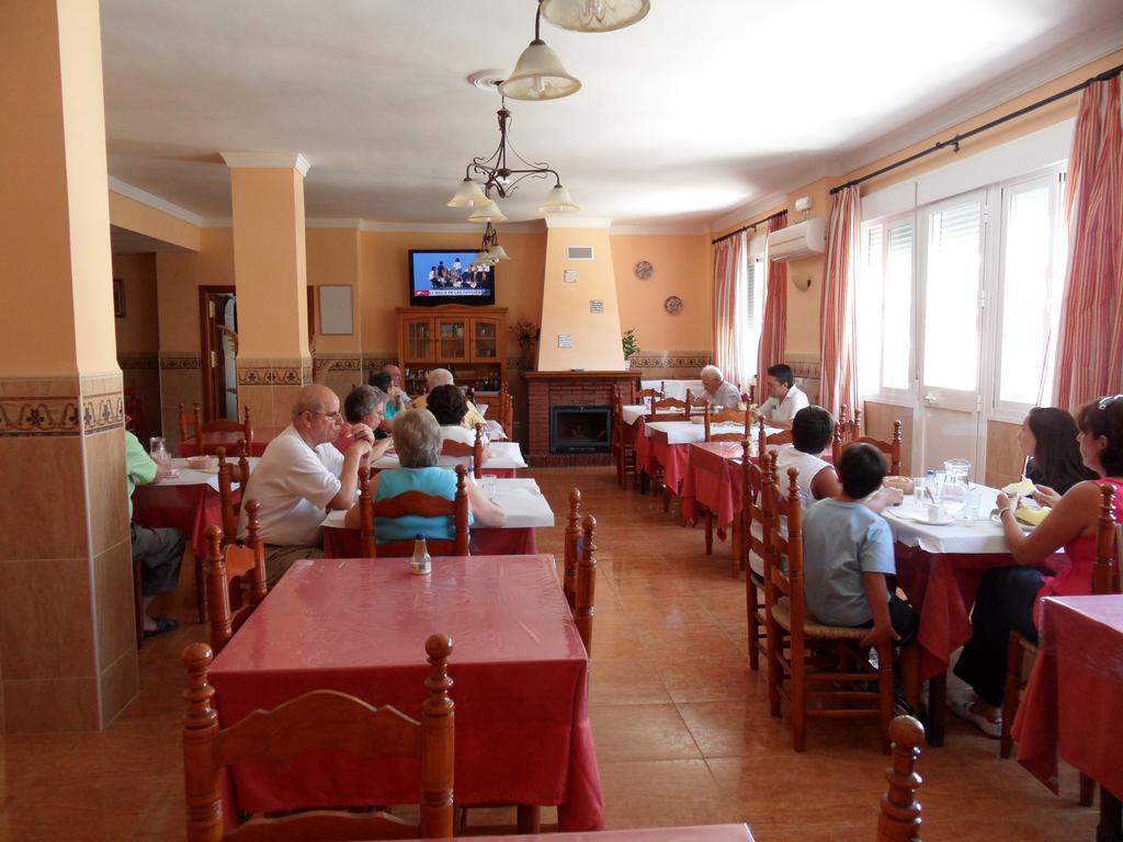 Hotel Las Flores Tolox Kültér fotó