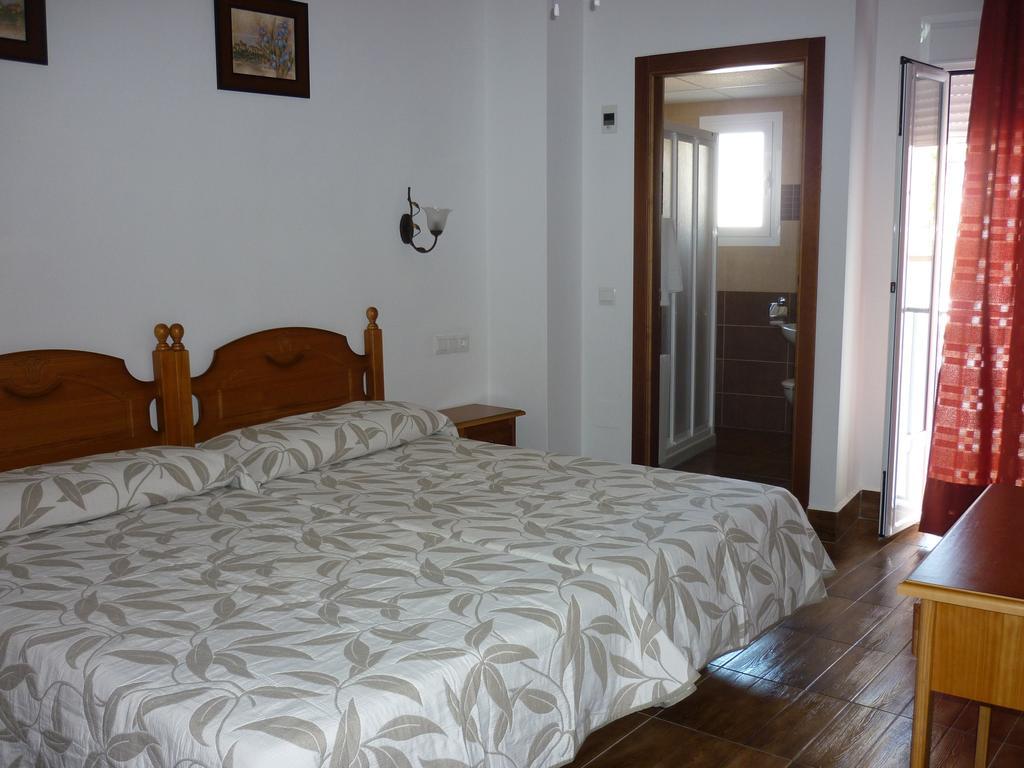Hotel Las Flores Tolox Szoba fotó