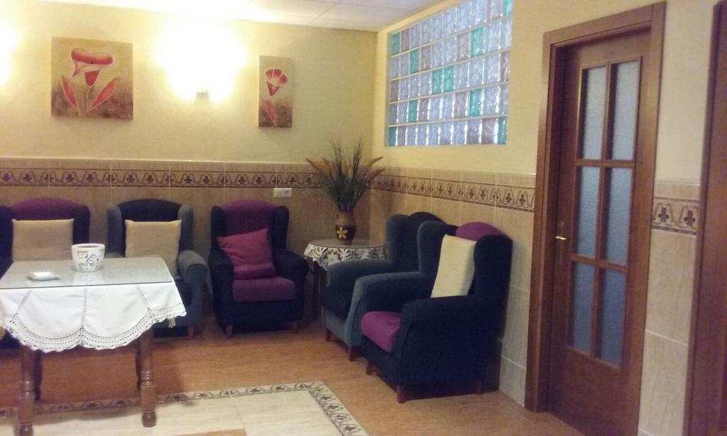Hotel Las Flores Tolox Kültér fotó
