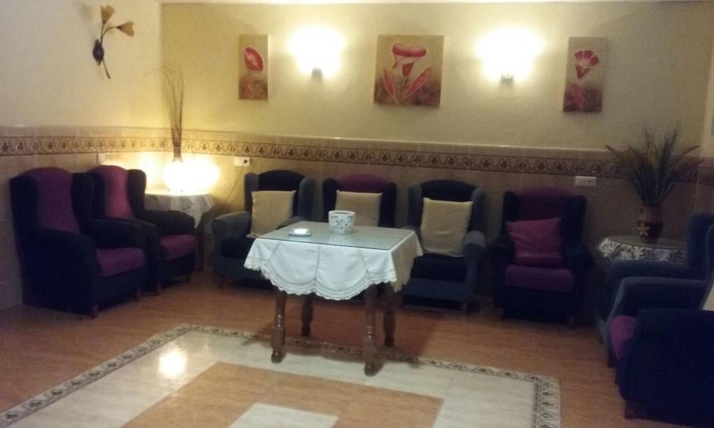 Hotel Las Flores Tolox Kültér fotó